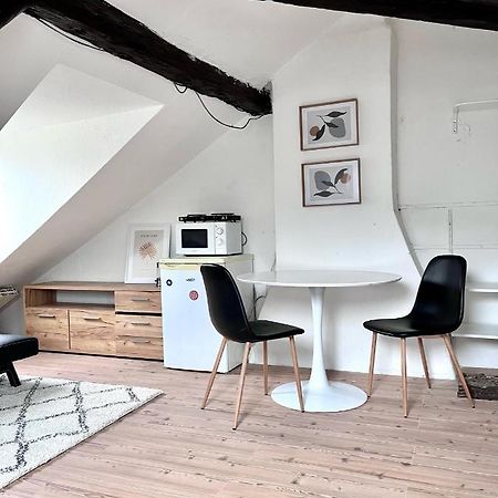 Loft Apartment Close To Metro Palmovka Prag Exterior foto
