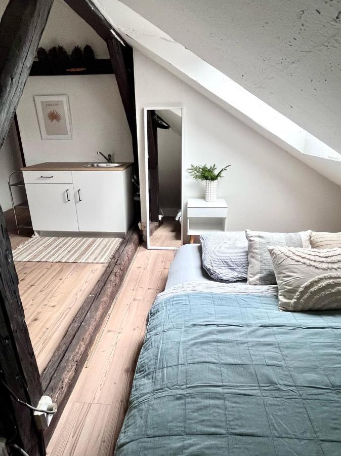 Loft Apartment Close To Metro Palmovka Prag Exterior foto