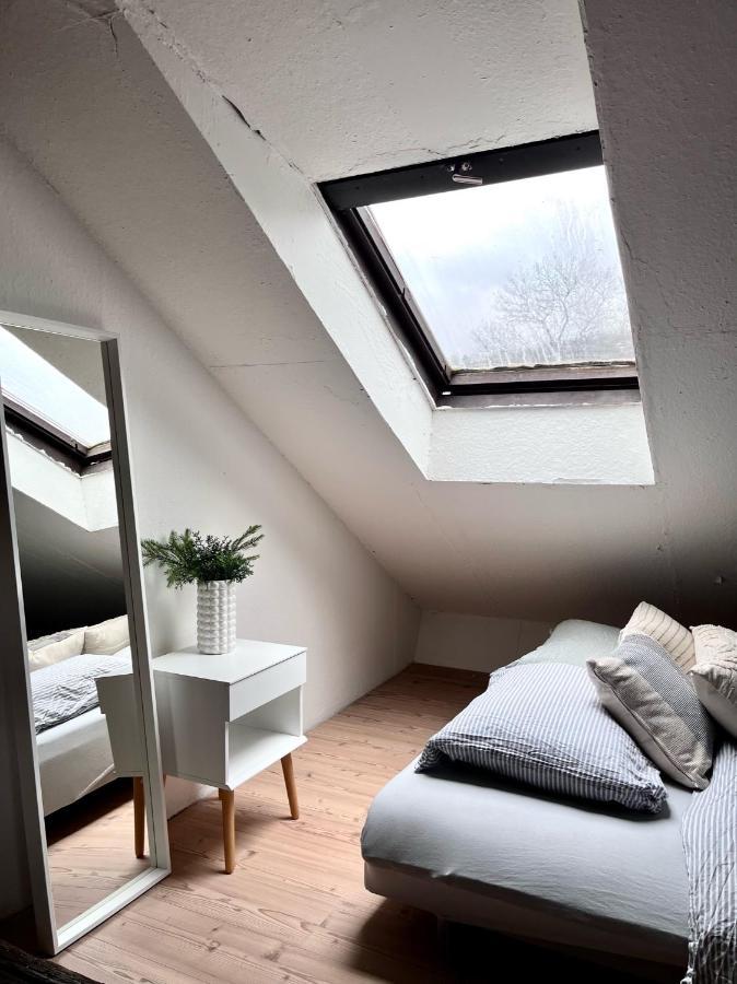Loft Apartment Close To Metro Palmovka Prag Exterior foto